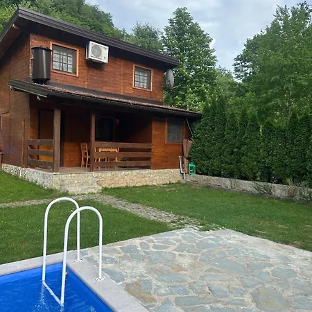 Paradise On The Vrbas River アパート *