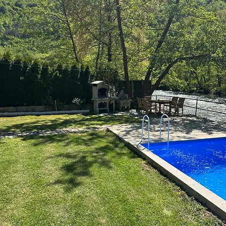 Paradise On The Vrbas River Apartament *